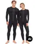 Sort langærmet termoundertøjssæt med tætsiddende trøje og leggings til mænd og kvinder. - Billedet er skabt med AI