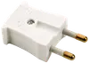 Hvidt europæisk tobenet stik med guldbelagte ben, rektangulær plastkrop og centralskrue til fastgørelse af ledninger. Passer til standard europæiske stikkontakter.