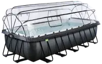 Rektangulær fritstående pool med solid sort ramme, gennemsigtigt kuppellåg og lynlåsåbning. Velegnet til udendørs brug, beskytter mod snavs og vejr. Passer til familier eller grupper.
