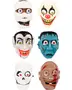 Plastmask för Halloween med läskigt clownansikte, stora ögon, bred röd mun, stor röd näsa och gula tänder. Passar till maskerader eller skrämmande evenemang.