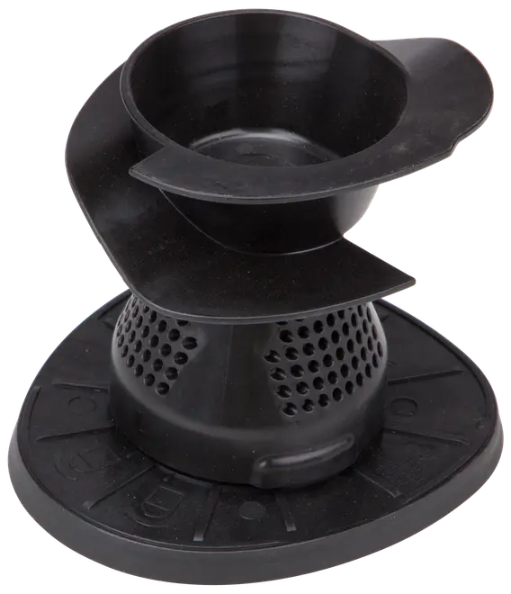 Svart sil i plast för diskho, bred kant, perforerade sidor för vattenavrinning och upphöjd mittkopp som fångar matrester och förhindrar stopp i diskhon.