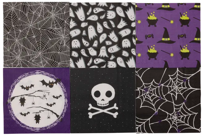 Sex Halloween-servetter med motiv: spindelnät, spöken, häxhattar, kittlar, fladdermöss och dödskalle. Färger: svart, vit, lila, gula detaljer.