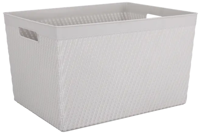 Rektangulär vit plastkorg med flätad struktur, öppen ovansida och inbyggda handtag på sidorna. Perfekt för förvaring av hushållsartiklar eller tvätt.