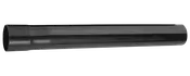 Långt svart cylindriskt metallrör med slät blank yta och öppna ändar.