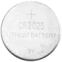 Rund sølvfarvet CR2025 lithiumbatteri, 3V, fladt knapcelle-design, ofte brugt i ure, lommeregnere og små elektroniske enheder. Pluspol og specifikationer er markeret.
