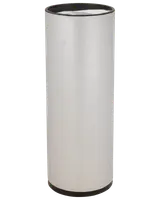 Cylindrisk metal luftfilter med glat sølvfarvet ydre, åben i begge ender. Velegnet til HVAC- eller industribrug for effektiv luftfiltrering i ventilationssystemer.