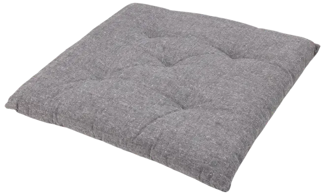 Kvadratisk grå sittdyna med knappar, mjukt tygöverdrag och tjock stoppning för komfort. Passar till stolar, bänkar eller golvsittning. Enkel, modern stil.