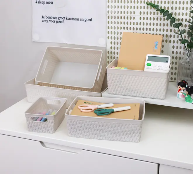 Plastkorg liten - grå