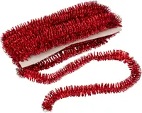 Röd metallisk glittrande girlang, lindad på ett vitt kort. Blank, flexibel och passar för fest- eller högtidsdekoration. Girlangen är tjock och ser festlig ut.