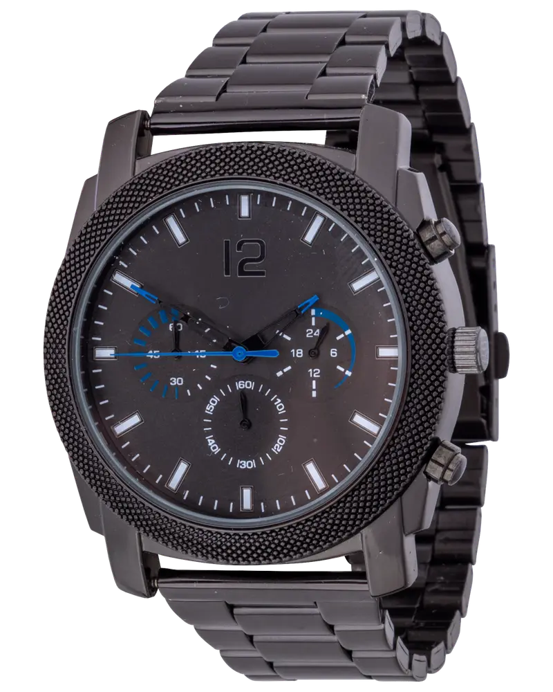 Herreur med sort metalrem og tekstureret urkrans. Urskiven er sort med sølvfarvede timeindikatorer og et stort '12' øverst. Uret har tre små urskiver, blå detaljer på visere og små urskiver samt to trykknapper på højre side af urkassen. Designet er moderne og stilrent.