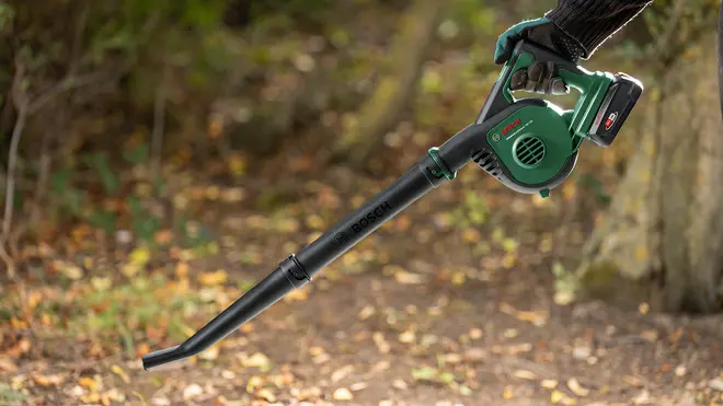 Løvblæser Universal 18V 130