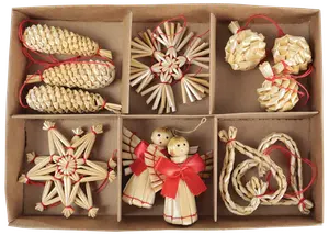 Halmfigurer set 14 delar