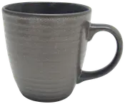Mat grå keramikkop med let tekstureret overflade, rundet krop og stort buet håndtag. Velegnet til varme drikke som kaffe eller te. Enkel, moderne stil.