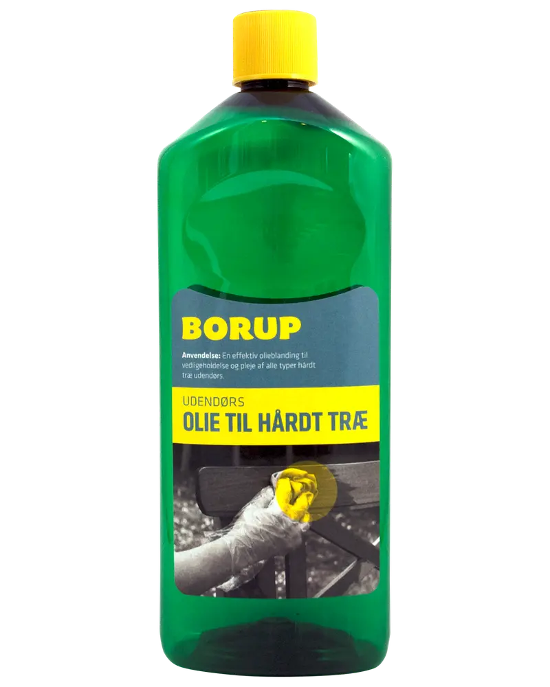 Grøn plastflaske med gul låg, mærket 'Borup Udendørs Olie til Hårdt Træ'. Anvendes til vedligeholdelse og pleje af udendørs hårdttræ. Effektiv olieblanding til beskyttelse.
