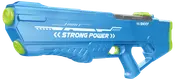 Blå plastik vandpistol med grønne detaljer, mærket 'Strong Power'. Ergonomisk greb, aftrækker og topfyldt vandbeholder. Velegnet til udendørs leg for børn og voksne.