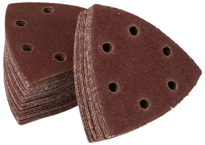 Stak af trekantede slibeark med seks huller, brun slibeflade, designet til detaljeslibere. Velegnet til slibning af træ, metal eller plast. Pakken indeholder flere ark.