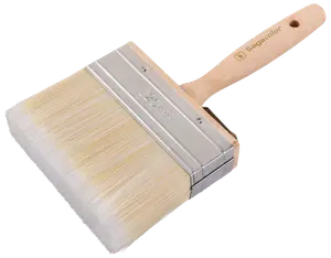 Bred malerpensel med lyse syntetiske børster, træhåndtag og metalbånd. Håndtaget har ophængshul og logo. Børsten er 120 mm bred, ideel til store flader.