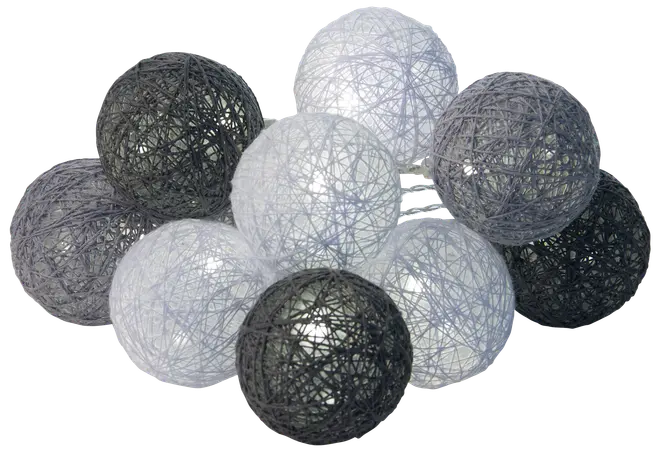 Set med dekorativa ljusslingor med bollar i svart, vitt och grått. Varje boll är gjord av sammanflätad tråd för en modern, texturerad känsla.