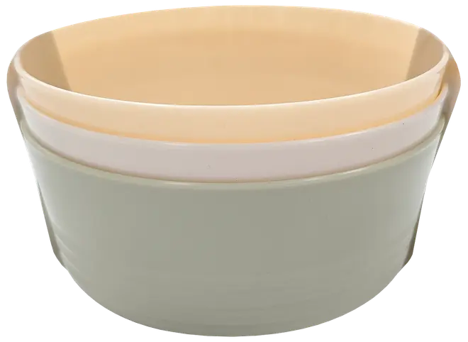 Sæt med tre stabelbare keramikskåle i pastelfarver, med glatte, afrundede kanter og blank finish. Perfekt til blanding, servering eller opbevaring af mad.