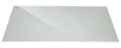 Rektangulær klar glasplade med glatte, polerede kanter og flad overflade. Velegnet til badeværelse, køkken eller stue til moderne, minimalistisk opbevaring eller udstilling.