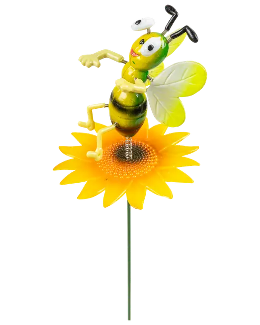 Dekorativ trädgårdspinne med glad, tecknad bi med fjäderben och vingar, sittande på en gul solros. Tillverkad av hållbara material för utomhusbruk.