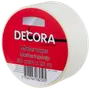 Rulle Decora maskeringstejp för inomhusbruk, 50 mm bred och 25 meter lång. Vit tejp med röd etikett och streckkod på förpackningen.