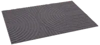 Rektangulär mörkgrå dörrmatta med texturerat koncentriskt bågmönster, tillverkad av slitstarkt material. Passar för inomhus- eller utomhusbruk, fångar smuts och fukt från skor.