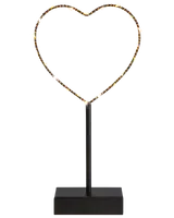 Metallhjärta på fot