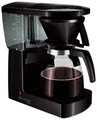 Sort filterkaffemaskine med gennemsigtig vandbeholder, målemarkeringer og glaskande. Har en enkelt tænd/sluk-knap og ergonomisk håndtag. Velegnet til brygning af flere kopper kaffe.