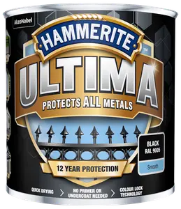 Hammerite Ultima metalmaling, sort RAL 9005, glat finish. Beskytter alle metaller, 12 års beskyttelse, hurtigtørrende, ingen primer nødvendig, farvelås-teknologi. 750 ml dåse.
