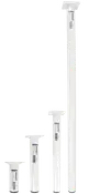 Sæt med fire hvide PVC-rør med flange, forskellige længder, cylindrisk form, glat overflade, stregkode og mærkat på hvert, designet til VVS eller ventilation, holdbare og nemme at montere.