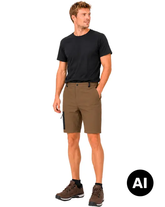 Brune knælange vandreshorts med sidelomme med lynlås og bæltestropper, vist med sort T-shirt og brune vandresko. - Billedet er skabt med AI