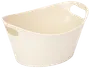 Cremefarvet plastik opbevaringskurv med to integrerede håndtag, oval form og glat finish. Perfekt til tøj, legetøj eller husholdningsartikler. Let og nem at bære.
