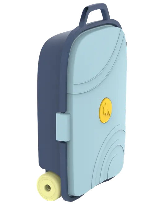 Børnekuffert med blå krop, lyseblå front, gult hjul og gult dyremærke. Har solidt håndtag og buede dekorative linjer på fronten.