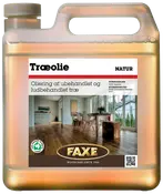 Faxe Træolie Natur, 2,5L plastdunk, til oliering af ubehandlet og ludbehandlet trægulv. Til indendørs brug, fremhæver træets struktur og giver beskyttelse samt naturlig finish.