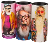 Sæt med tre cylindriske dåser med farverige, sjove motiver af ældre mænd med lange skæg, iført livligt tøj og hovedtelefoner, hver dåse med sin egen unikke stil.