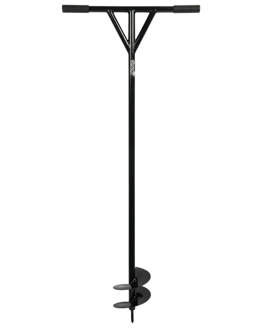 Manuell jordborr i stål med T-format handtag och spiralblad, perfekt för att borra hål i marken för stolpar eller plantering. Hållbar svart finish.