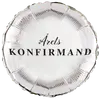 Hjerteformet, metallic rosaguld ballon med teksten "Å soprets Konfirmand" i sort. Perfekt til konfirmationsfest. Skinnende over90ade og elegant, festligt design.