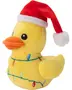 Blød gul and bamse med rød nissehue og hvid kant, pyntet med broderede farverige julelys rundt om kroppen. Blød, festlig plysdyr til jul.