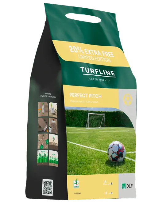 Turfline Perfect Pitch gräsfrö, limited edition med 20% extra. Bild på stadiongräs, instruktioner och bärhandtag. Räcker till 75-100 m².