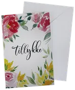 Kort med teksten 'tillykke', dekoreret med akvarel-lignende røde, pink og gule blomster. Leveres med hvid kuvert. Perfekt til fejring og lykønskning.
