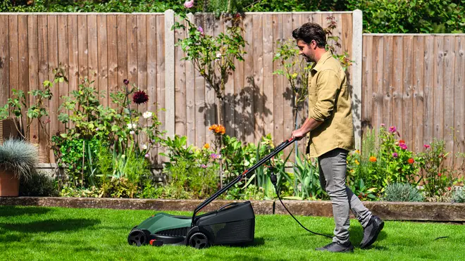 Elektrisk gräsklippare EasyRotak 32-220