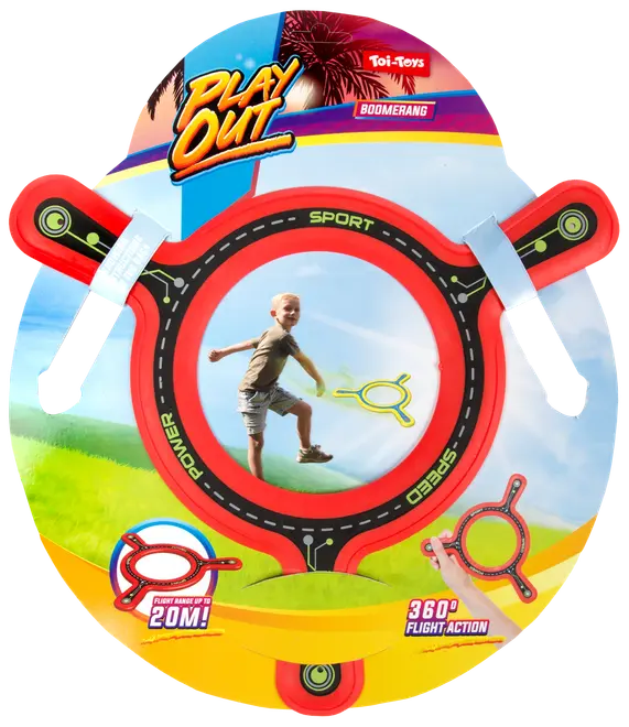 Röd boomerang i plast med tre armar, svarta och gröna detaljer. För utomhuslek. Förpackningen visar 20 meters räckvidd och 360 graders flygfunktion. Passar barn.