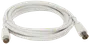 Hvidt coaxial antennekabel med han- og hunstik i hver ende, velegnet til TV- eller radiosignal. Fleksibelt, isoleret og cirka 2 meter langt.