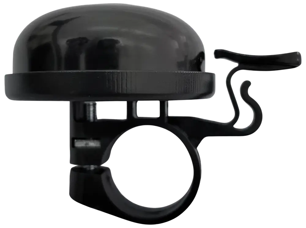 Sort cykelklokke med rund kuppel, tommelfingerarm og justerbar klemme til montering på styret. Fremstillet af metal og plast, passer til de fleste cykelstyr.