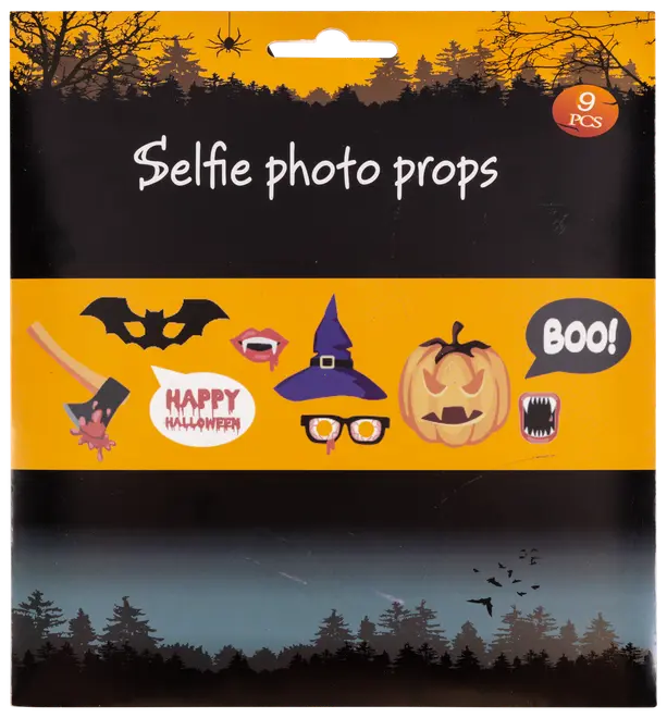 Set med 9 Halloween-selfie-fotoprops, inklusive fladdermus, häxhatt, pumpa, vampyrmun, yxa, glasögon och pratbubblor. Färgglada motiv för festbilder.