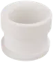 Vit plast rörreducerare, cylindrisk form med bred öppning i ena änden och smalare öppning i andra, används för att koppla rör med olika diameter.