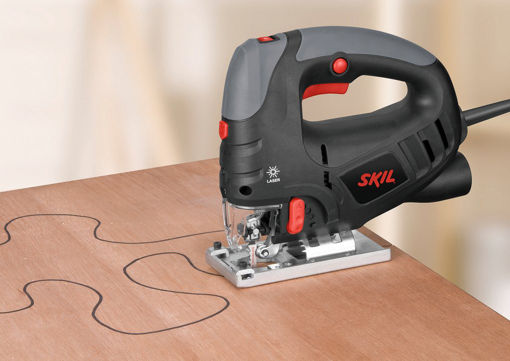 SKIL Pendulstiksav med laser 800 W