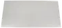 Hvidt, rektangulært ark papir med glat overflade, standard størrelse, egnet til print, skrivning eller tegning. Ingen synlige mærker eller design. Rent og uden folder.