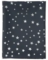 Mörkblå presentpapper med utspridda silverstjärnor i olika storlekar. Festligt och himmelskt mönster, passar till födelsedagar, högtider eller speciella tillfällen. Blank yta.